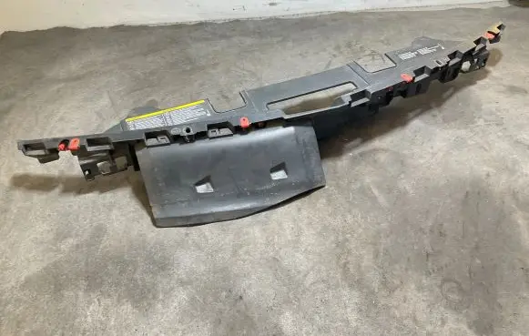 Opel Insignia A Top upper radiator support slam panel 13250569