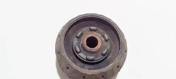 Opel Omega B1 Coil spring mount 90251358
