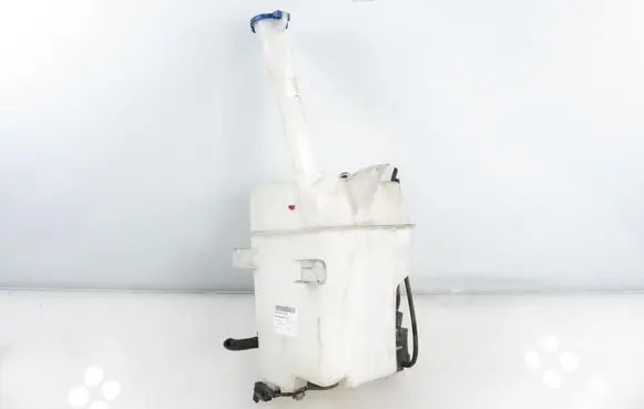 Hyundai i40 Windshield washer fluid reservoir/tank 986103Z500 986103Z550