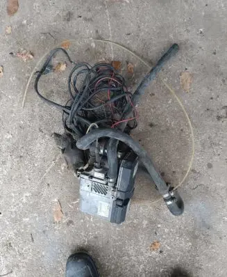 Volkswagen Golf III Auxiliary pre-heater (Webasto) 66887E 000003 4C111058