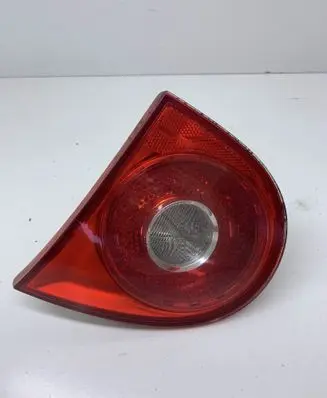 Volkswagen Golf V Tailgate rear/tail lights 1K6945094G