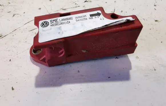 Volkswagen Golf IV Airbag deployment crash/impact sensor 1J0909606D