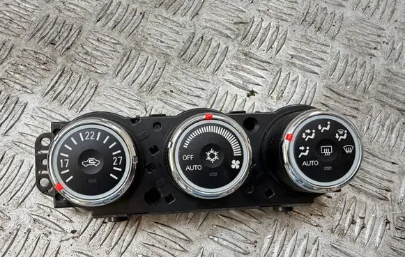 Peugeot 4007 Climate control unit 7820A115XC