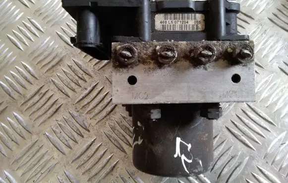 Peugeot 607 ABS Pump 0265234052 9649988180 0265950326
