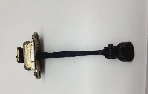 Honda CR-V Rear door check strap stopper
