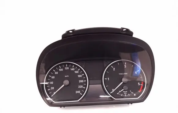 Speedometer (instrument cluster)