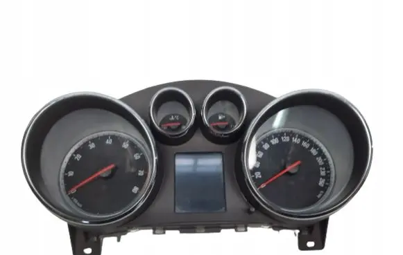 Opel Zafira C Speedometer (instrument cluster) 13374913