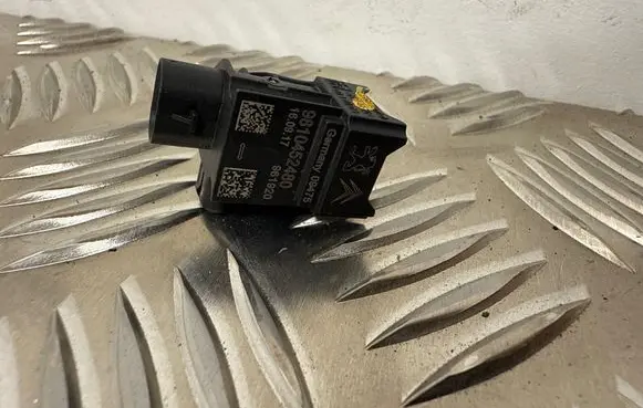 Opel Grandland X Airbag deployment crash/impact sensor 9810452480 961920