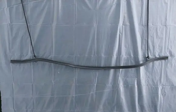 Volkswagen PASSAT B6 Engine compartment rubber 3C0823723