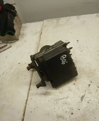 Mercedes-Benz Sprinter W906 ABS Pump 0265950481