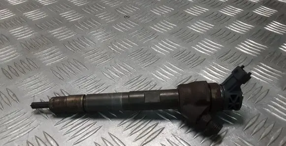 Jaguar F-Pace Fuel injector 0445110654 G4D39K546AA