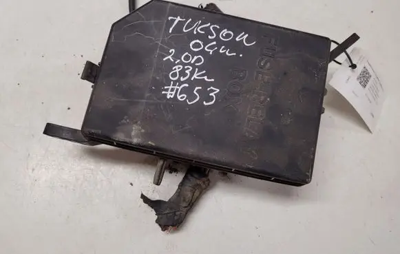Hyundai Tucson JM Fuse module 912342E190 N912342E19002