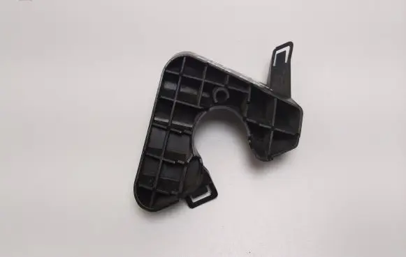Ford Kuga I Front bumper mounting bracket 17A796AF C8L6A