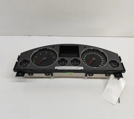 Volkswagen Phaeton Speedometer (instrument cluster) 3D0920880G