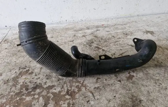 Mercedes-Benz C W204 Intercooler hose/pipe