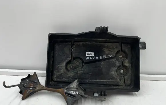 Mazda 6 Battery box tray GAM656041