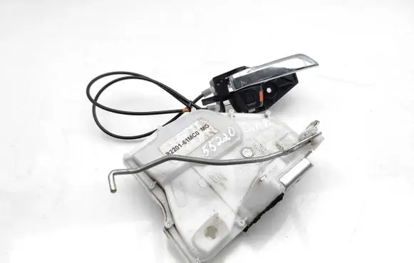 Suzuki SX4 S-Cross Front door lock 82201-61MC0