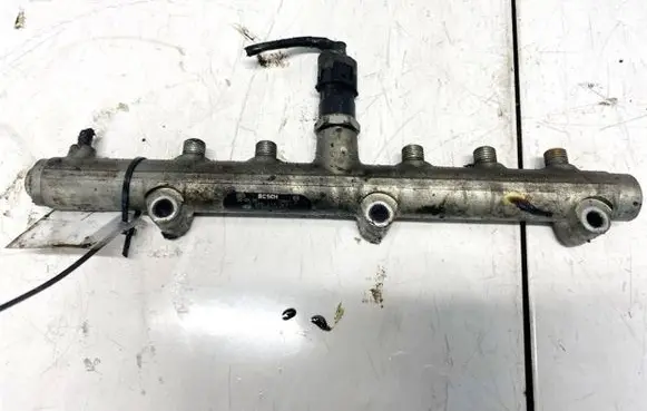KIA Sorento Fuel main line pipe 0445214061 31400-4A010