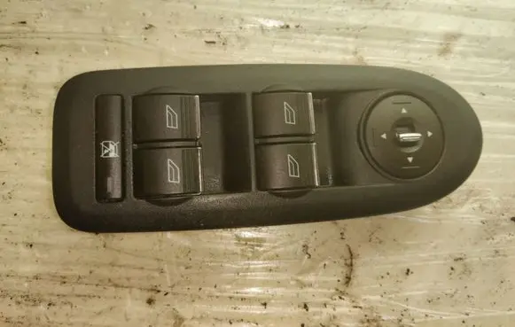 Ford Kuga I Electric window control switch 8M5T14A132AC