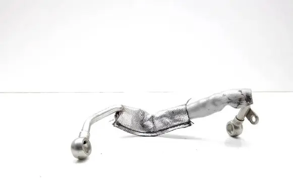Audi A4 S4 B8 8K Turbo turbocharger oiling pipe/hose 06H121497A