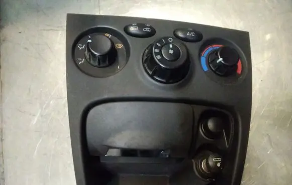 Hyundai Santa Fe Climate control unit 9725026XXX