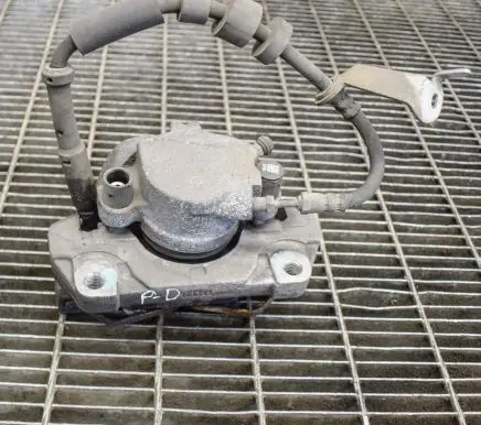 Volvo S90, V90 Front brake caliper 31381552