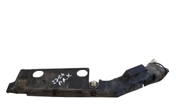 Front bumper mounting bracket
