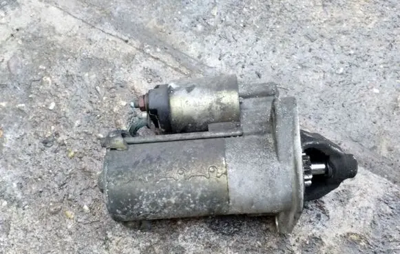 Mazda 626 Starter motor