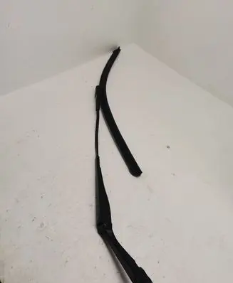 Mercedes-Benz E W213 Front wiper blade arm A2138205402