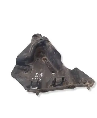 Volvo XC60 Front bumper mounting bracket 30764619