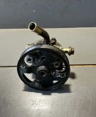 Mazda 323 F Power steering pump 