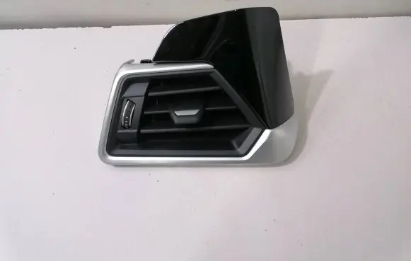 BMW 3 G20 G21 Dashboard air vent grill cover trim 6805796