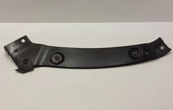 Volkswagen Tiguan Radiator support slam panel bracket 5N0805931B