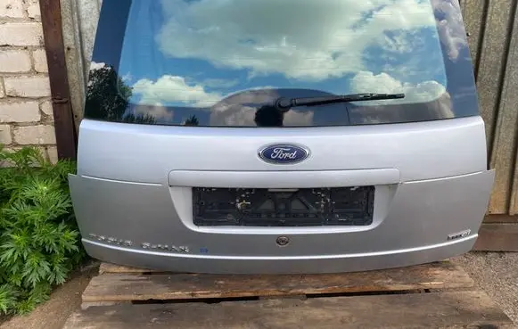Ford Focus C-MAX Tailgate/trunk/boot lid