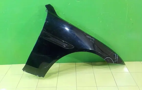 Jaguar XE Fender PRZOD PRAWY