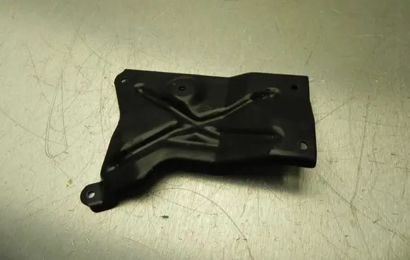 Volkswagen Golf VII Engine mounting bracket 5156 VD10132