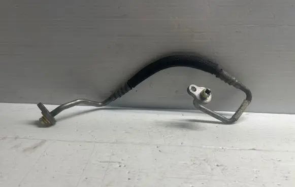 Volvo XC60 Air conditioning (A/C) pipe/hose 31332531