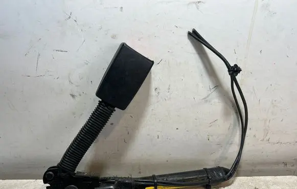 Land Rover Freelander 2 - LR2 Front seatbelt buckle 6G9N61209CC 395854