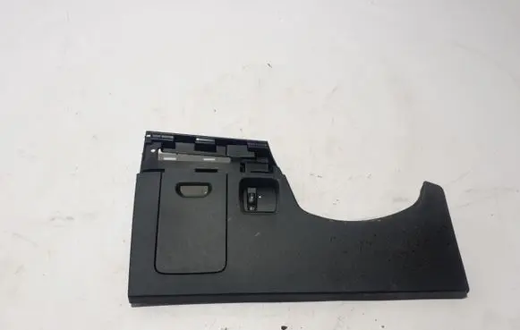 Dacia Sandero III Panel trim 689215948R