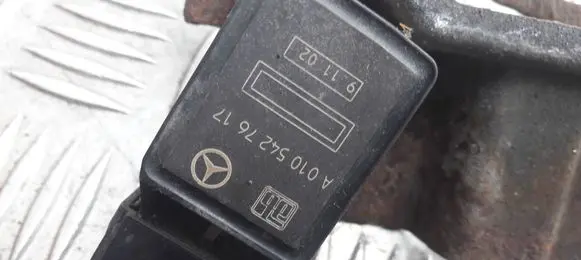 Mercedes-Benz C W203 Front height sensor lever A0105427617