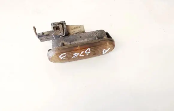 Volkswagen Golf III Front fender indicator light 3a0949117b