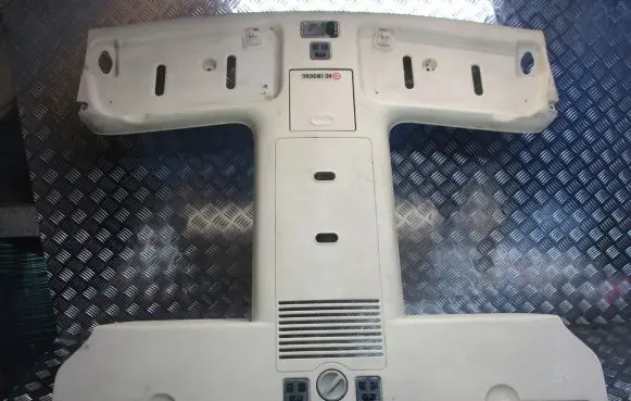 Peugeot Partner Glove box