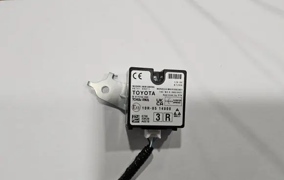 Toyota Aygo X Door central lock control unit/module 897410H011 89741-0H011