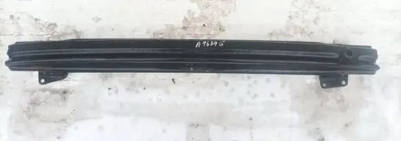 Volkswagen PASSAT B7 Rear beam 