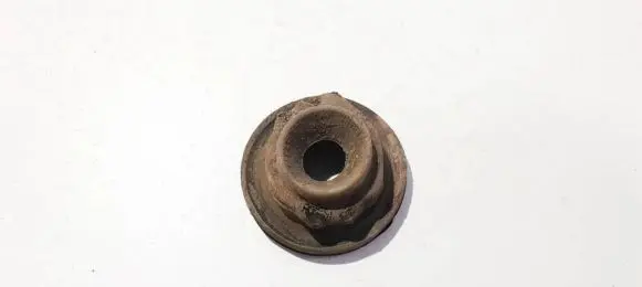Volkswagen Polo IV 9N3 Front coil spring rubber mount 1j0512149b