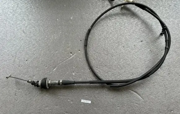 Nissan Patrol 260 Throttle cable 18200G9606