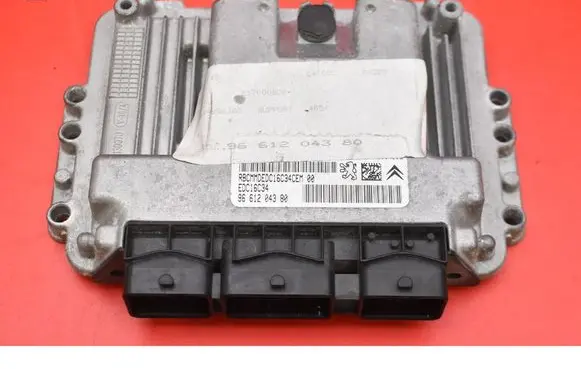 Citroen C4 I Engine control unit/module ECU 9661204380