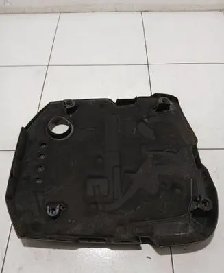 Audi A4 S4 B9 Engine cover (trim) 04L103925P 04L103925 4013839A