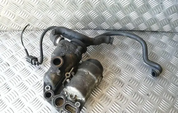 Volvo V50 Oil filter mounting bracket 30677920 5740273266 30788009