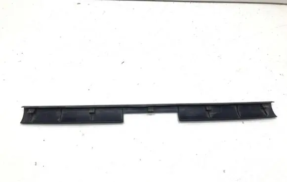 Mitsubishi Carisma Trunk/boot sill cover protection MB947082